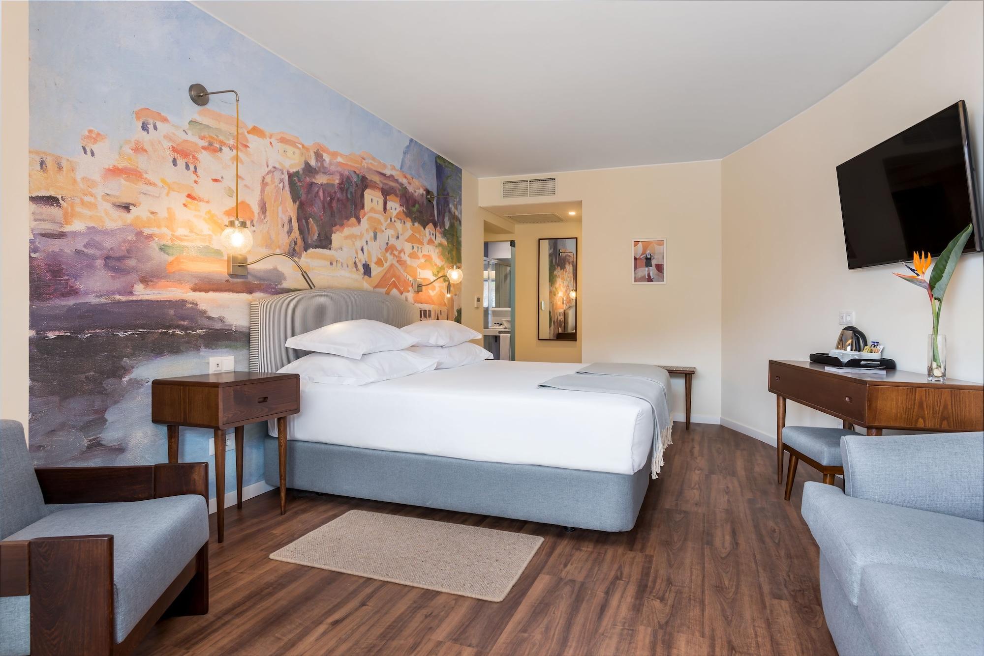 เปสตานา เชอร์ชิลเบย์ Hotel กามารา ดิ โลบุช ภายนอก รูปภาพ