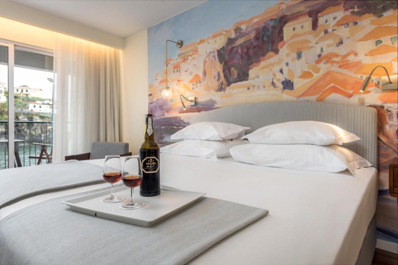 เปสตานา เชอร์ชิลเบย์ Hotel กามารา ดิ โลบุช ภายนอก รูปภาพ